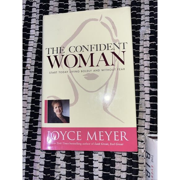 Joyce Meyer Book/Bible Bundle of 4‎ - Picture 9 of 12